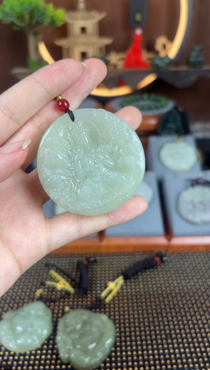 【闪购商品】和田玉颈饰未镶嵌1