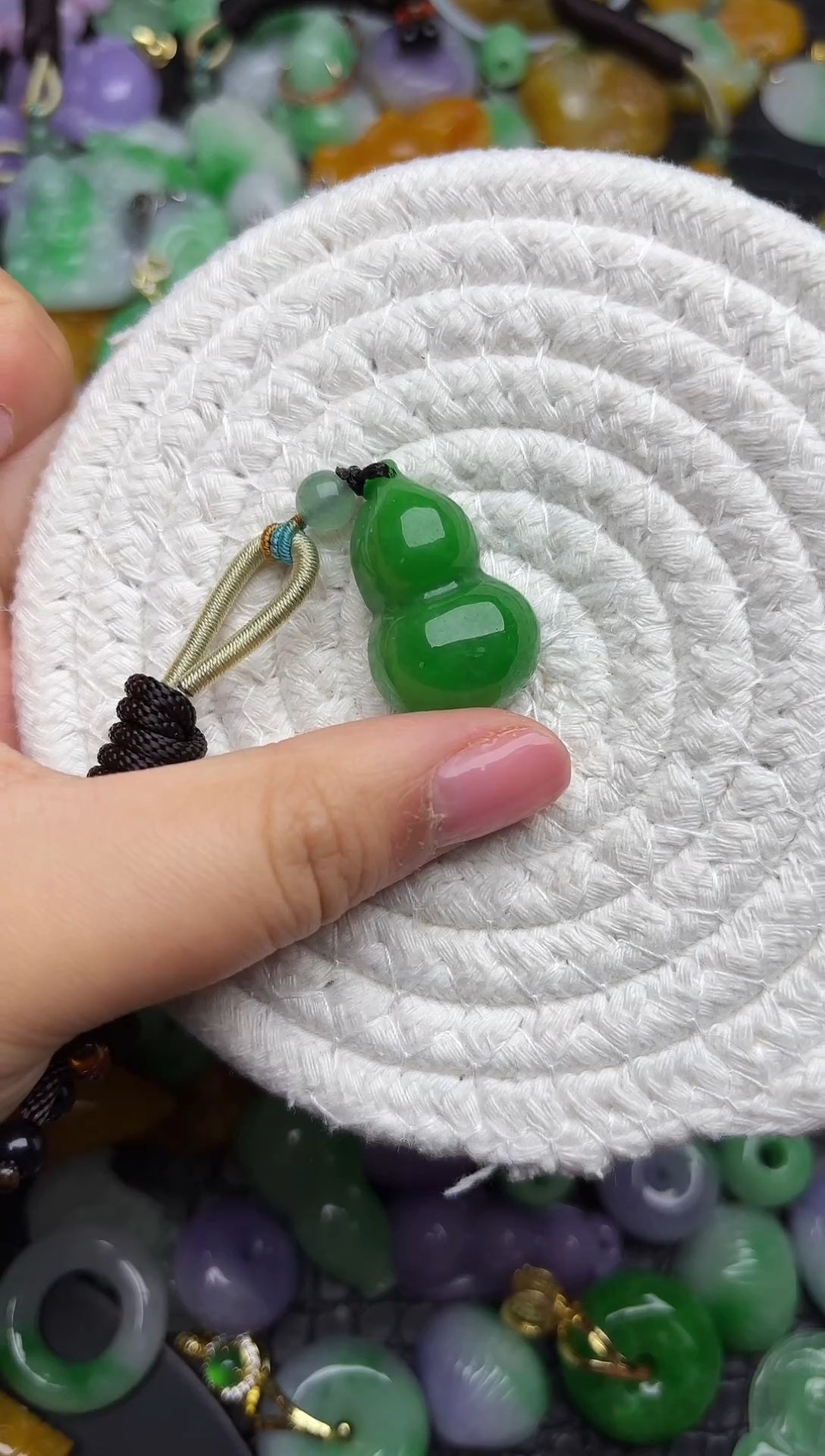 颈饰未镶嵌翡翠缅甸翡翠吊坠