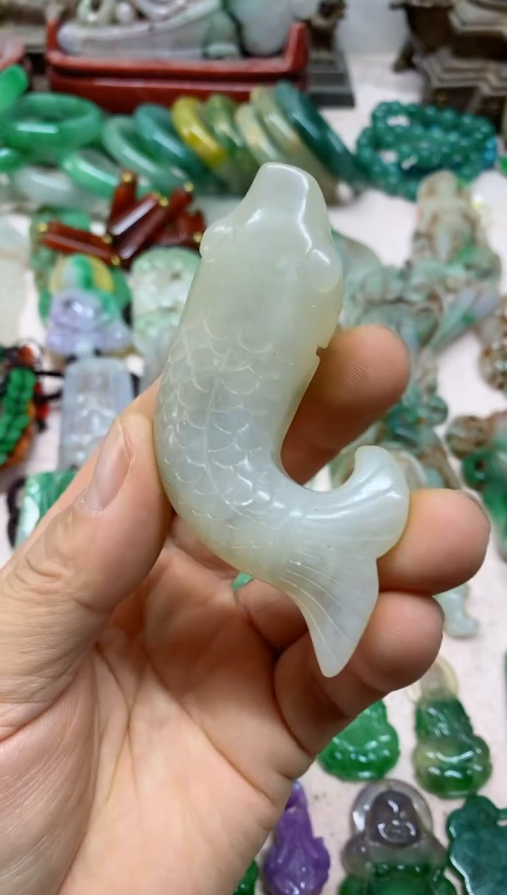 【闪购商品】99直播间的实时画面