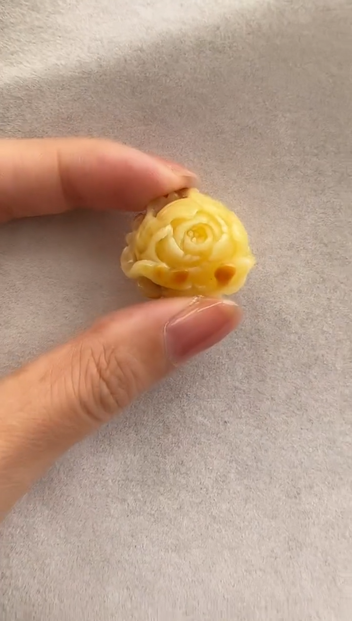 【闪购商品】琥珀裸石未镶嵌10209131-特价吊坠