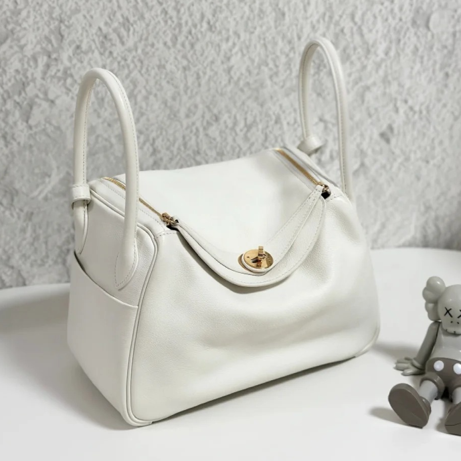 99新 Hermes/爱马仕 小花攀攀Lindy 26 01白色 EC皮 U刻 金扣包