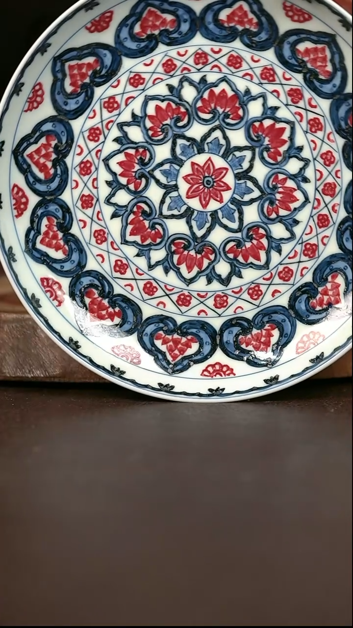 手绘微瑕高温现代瓷  气窑  双如意纹壶承17.5CM