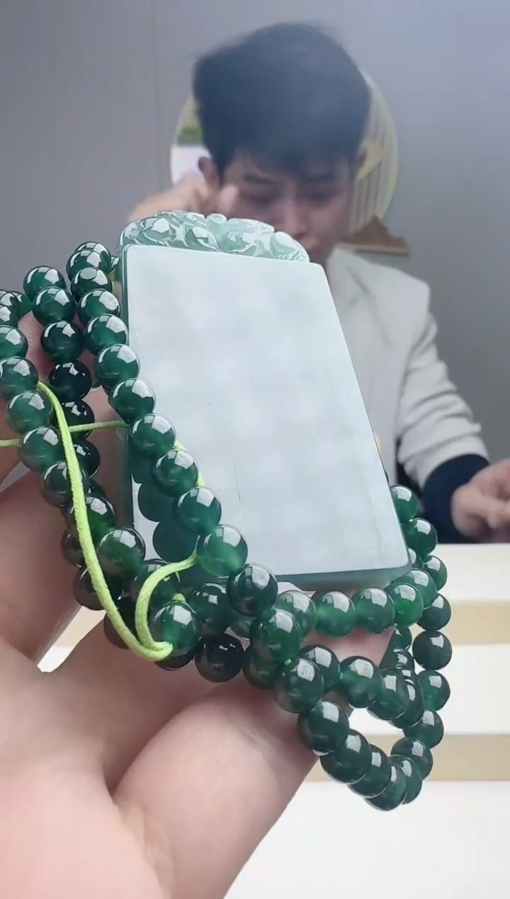 颈饰未镶嵌翡翠天然A货翡翠  多样性随机发其一