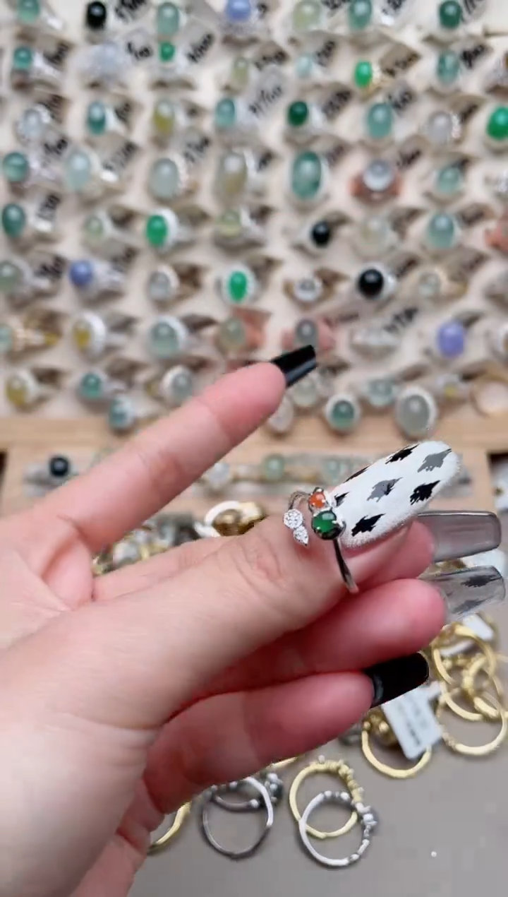 【闪购商品】翡翠戒指银S925镶嵌...........