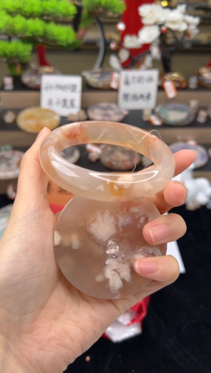 【闪购商品】石英质玉手镯未镶嵌62圈口（赠送镯心）23381
