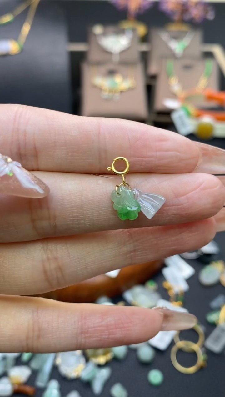 【闪购商品】翡翠颈饰18K金镶嵌净货16283