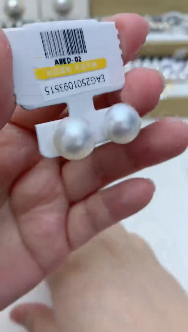 【闪购商品】海水珍珠耳饰18K金镶嵌q22 