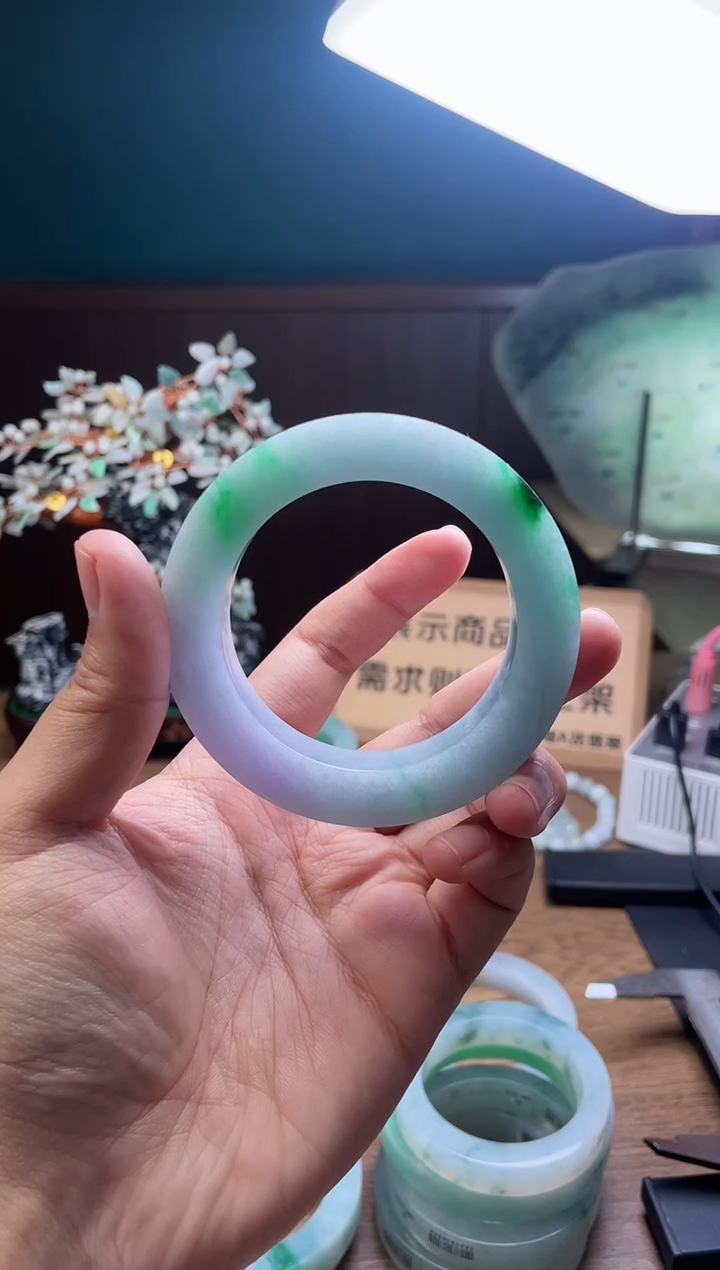 【闪购商品】定制翡翠手镯未镶嵌定制