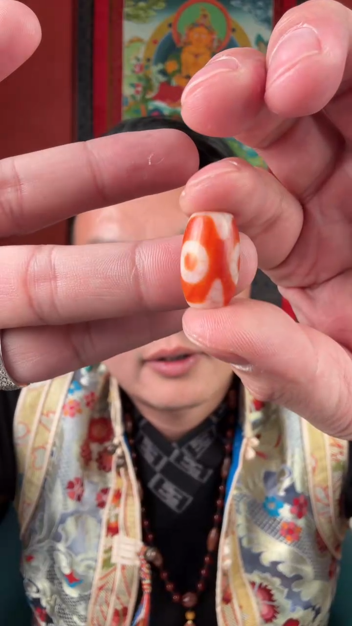 无非金属红肉牙牙三眼