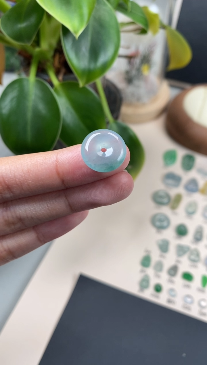 【闪购商品】翡翠颈饰未镶嵌翡翠冰晴平安扣