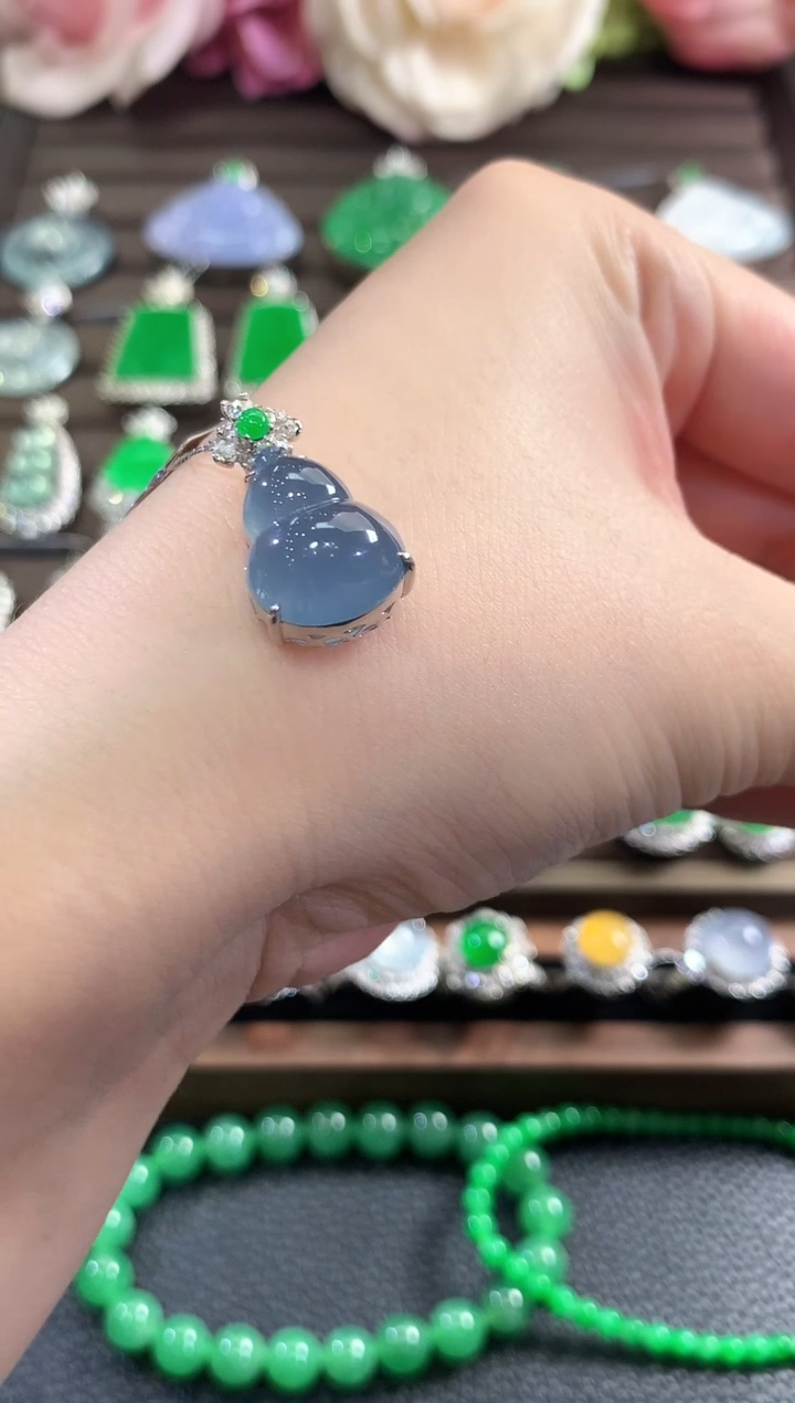 吊坠(不含链)18K金镶嵌翡翠d46 紫货有色差 