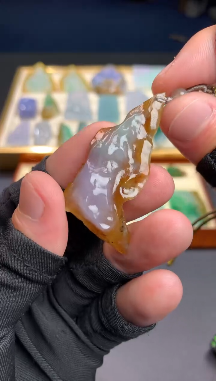 【闪购商品】定制翡翠未镶嵌             