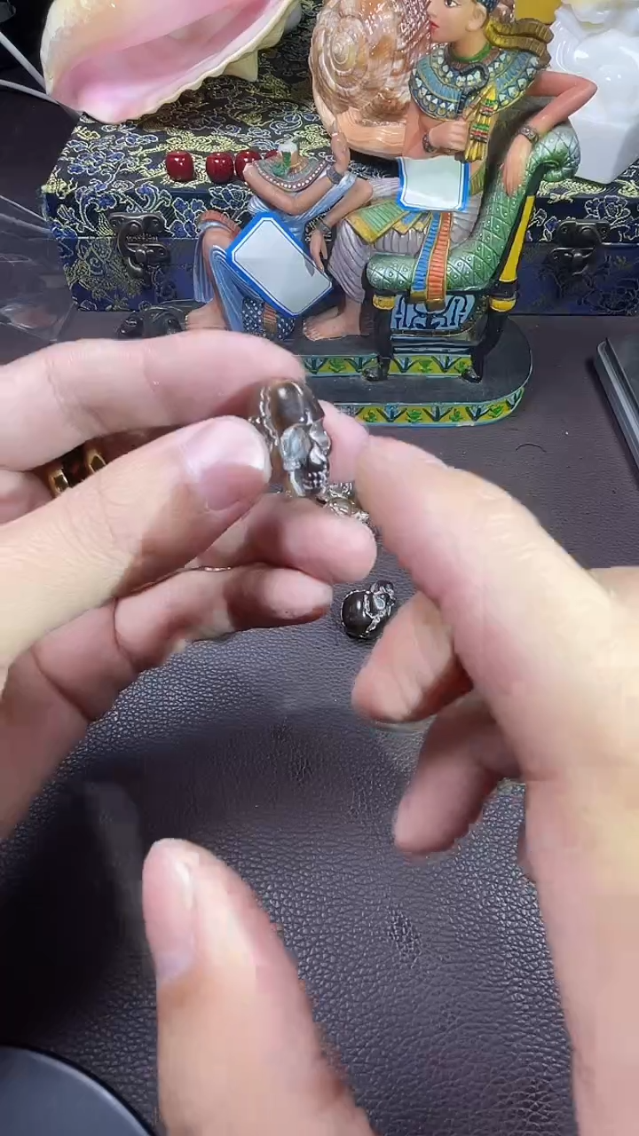 无非金属阿龙精选时尚饰品四