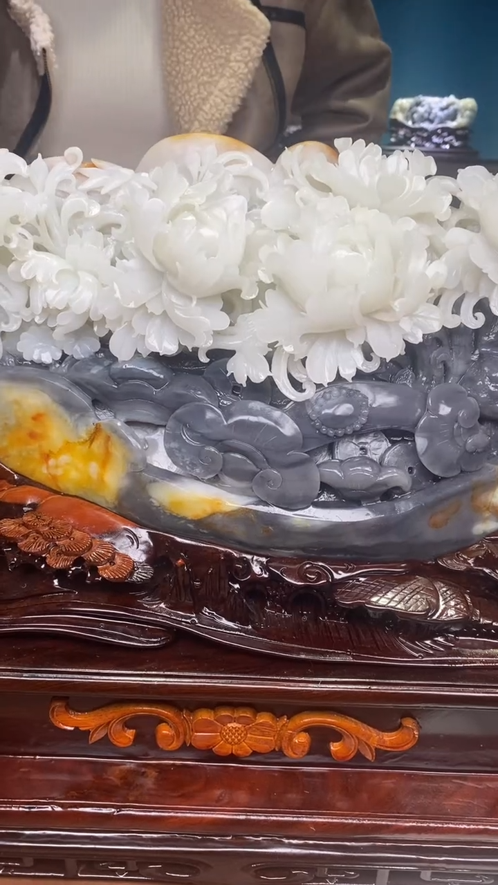 未镶嵌和田玉摆件文****.1