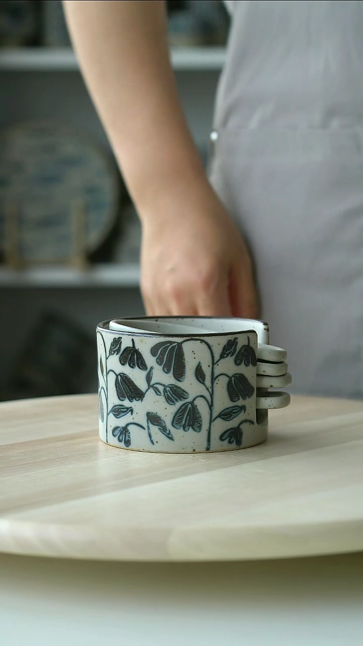 陶瓷粗陶手绘铃兰把碟五件套@4-2@