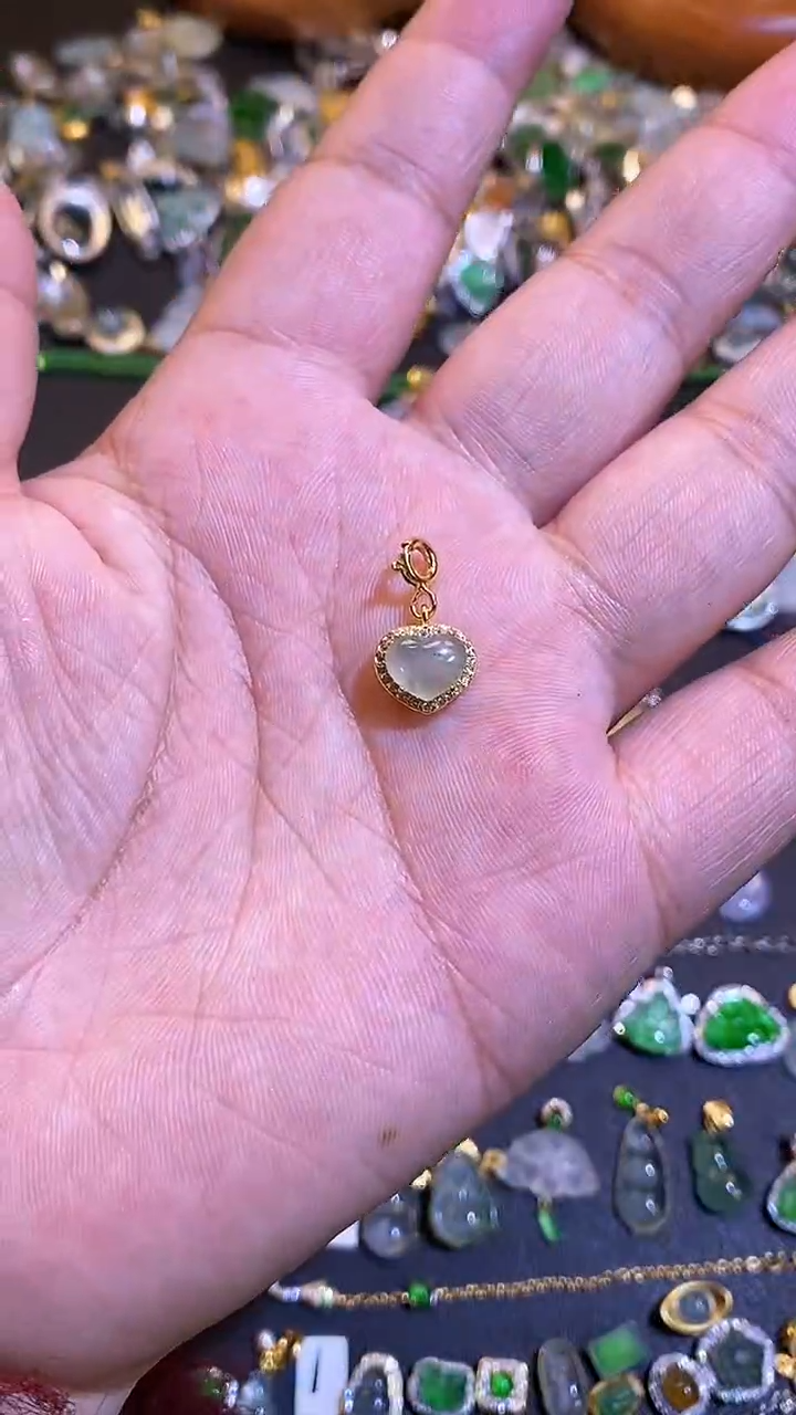 【闪购商品】翡翠吊坠(不含链)银S925镶嵌1