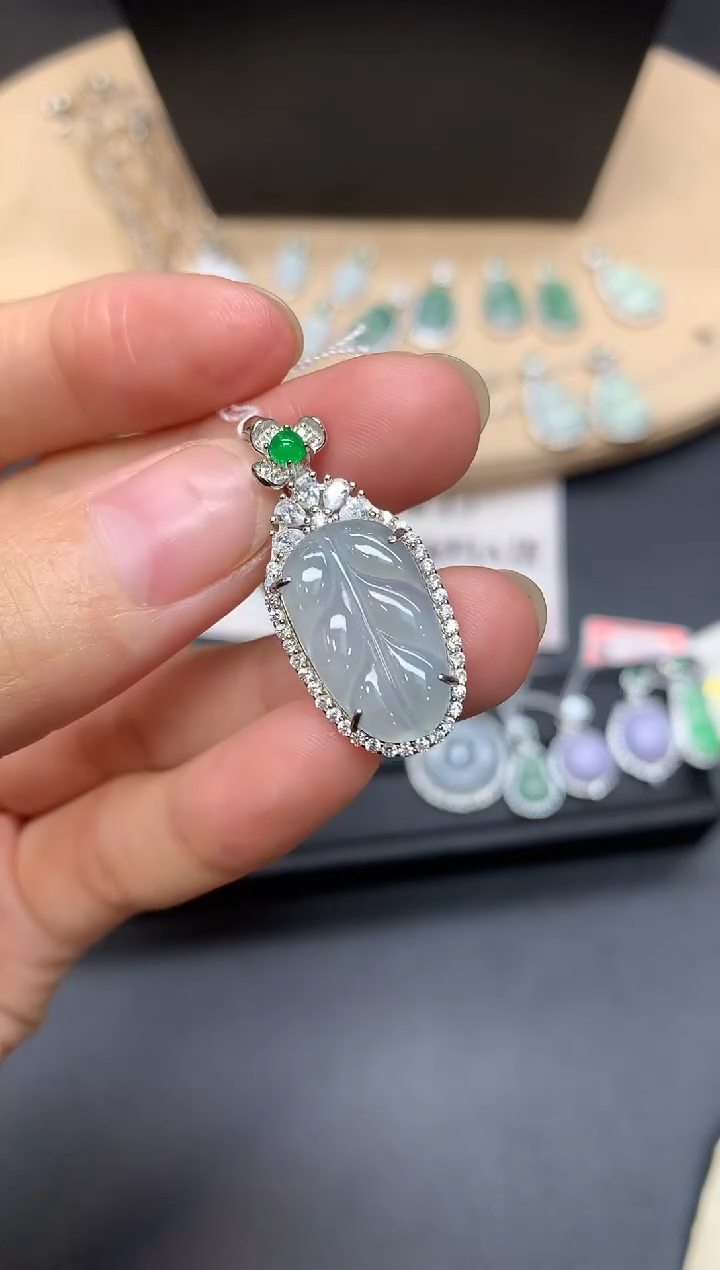 【闪购商品】翡翠戒指银S925镶嵌叶子【多样性发其一】