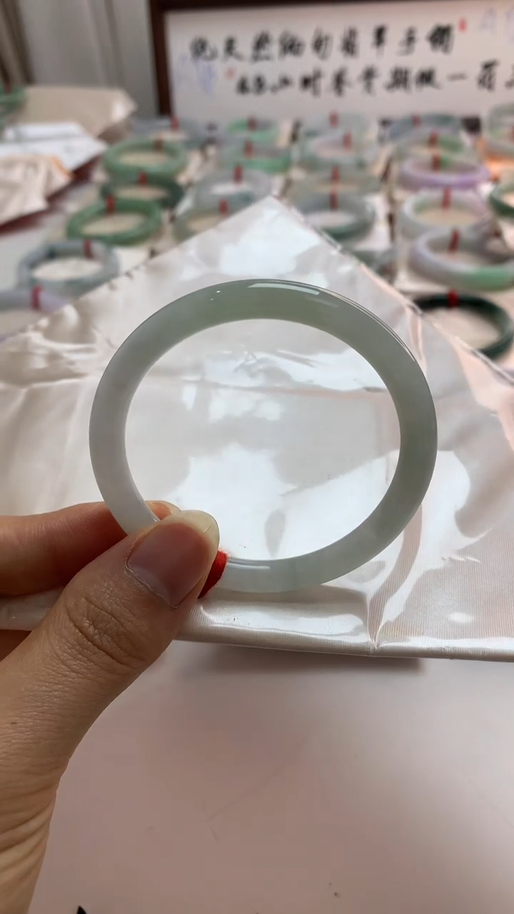 未镶嵌手镯翡翠53冰圆条