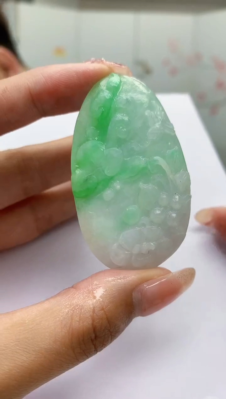 【闪购商品】定制翡翠未镶嵌4868MM-毛货挂件51