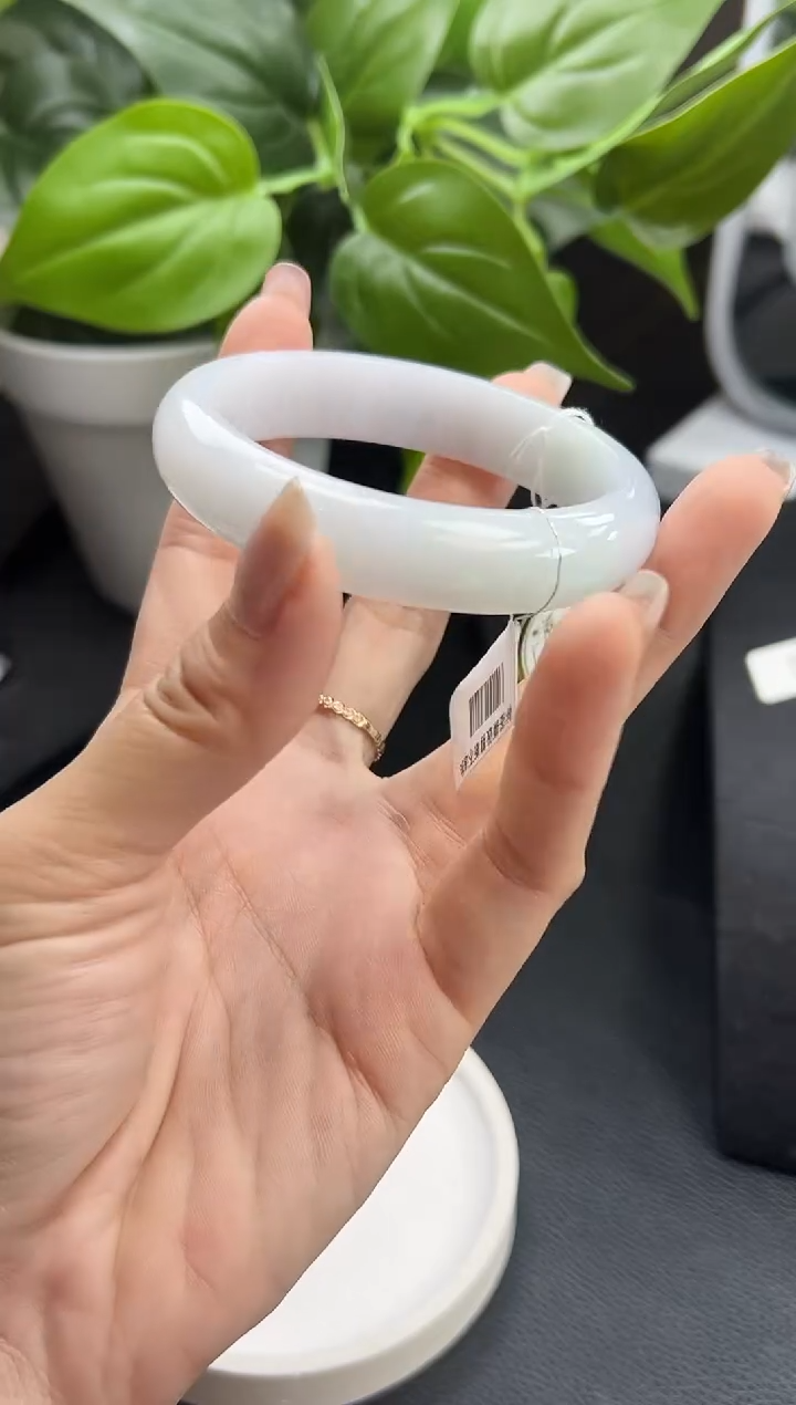 【闪购商品】翡翠手镯未镶嵌手镯57-59圈口