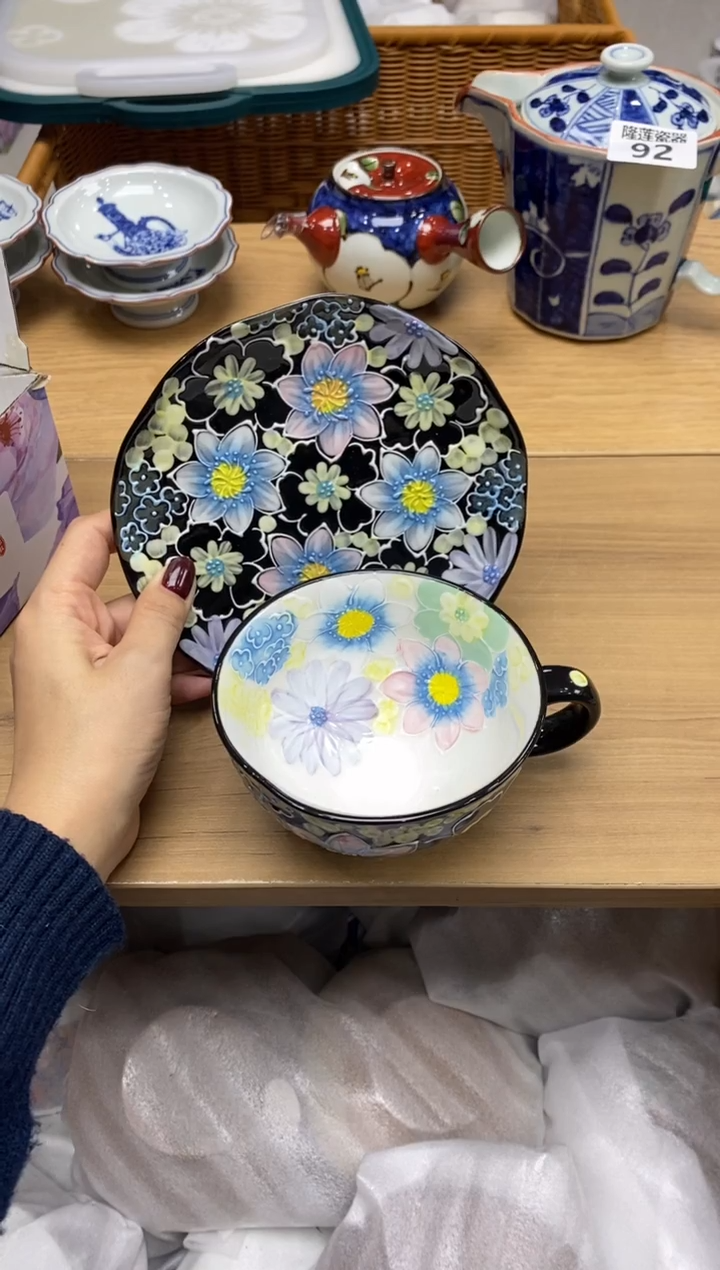 瓷片隆莲全球选好物精选