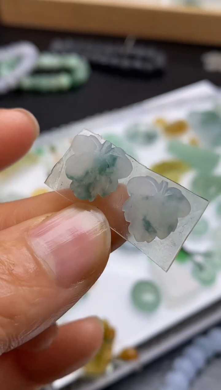 【闪购商品】定制翡翠未镶嵌翡翠毛货~