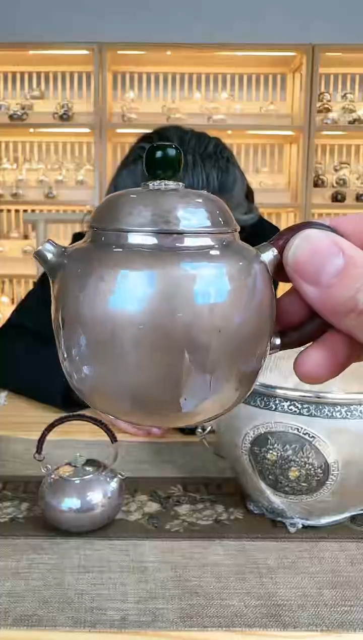 【闪购商品】紫皮泡茶壶绿钮足银纯手工孤品