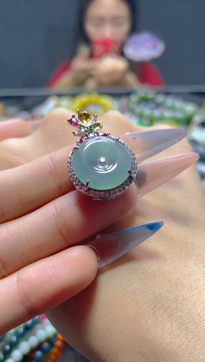 颈饰未镶嵌翡翠/E/翡翠A货，一件也是批发价