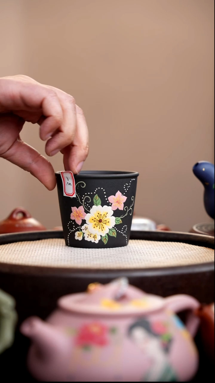 茶壶紫砂云雾天青大直口杯泥绘花