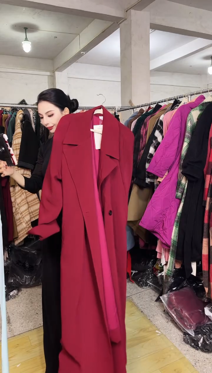 845闪购外套外披马甲打底裤子