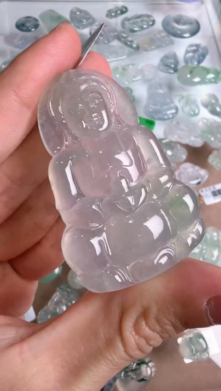 【闪购商品】翡翠吊坠(不含链)未镶嵌··