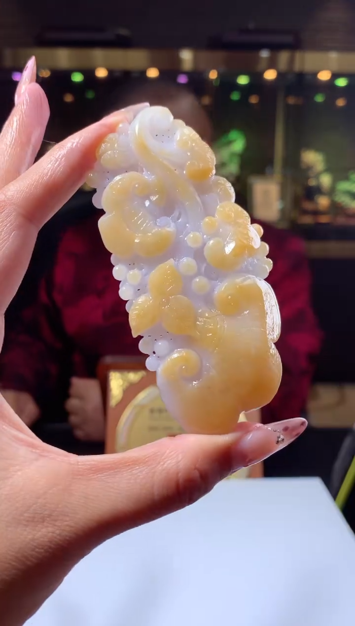 【闪购商品】定制翡翠未镶嵌挂件发货（拍一发一）