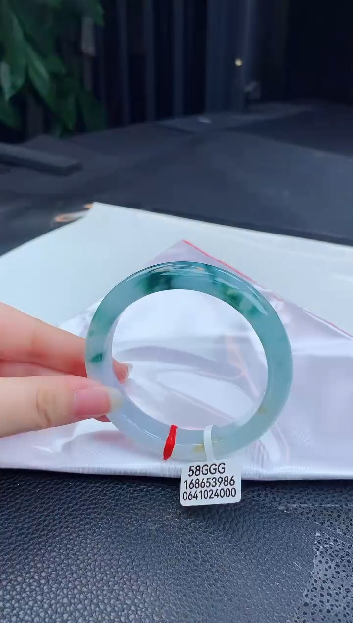 【闪购商品】翡翠手镯未镶嵌缅甸天然翡翠A货手镯