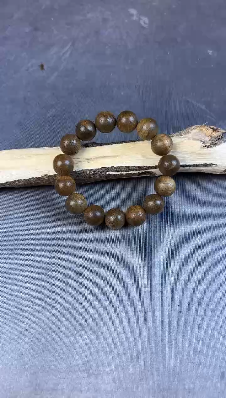 沉香沉香碎屑+老白奇14圆珠单圈多样性发一