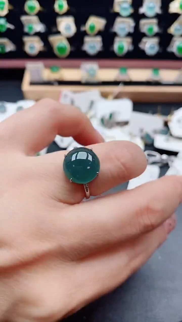 银S925镶嵌戒指翡翠1