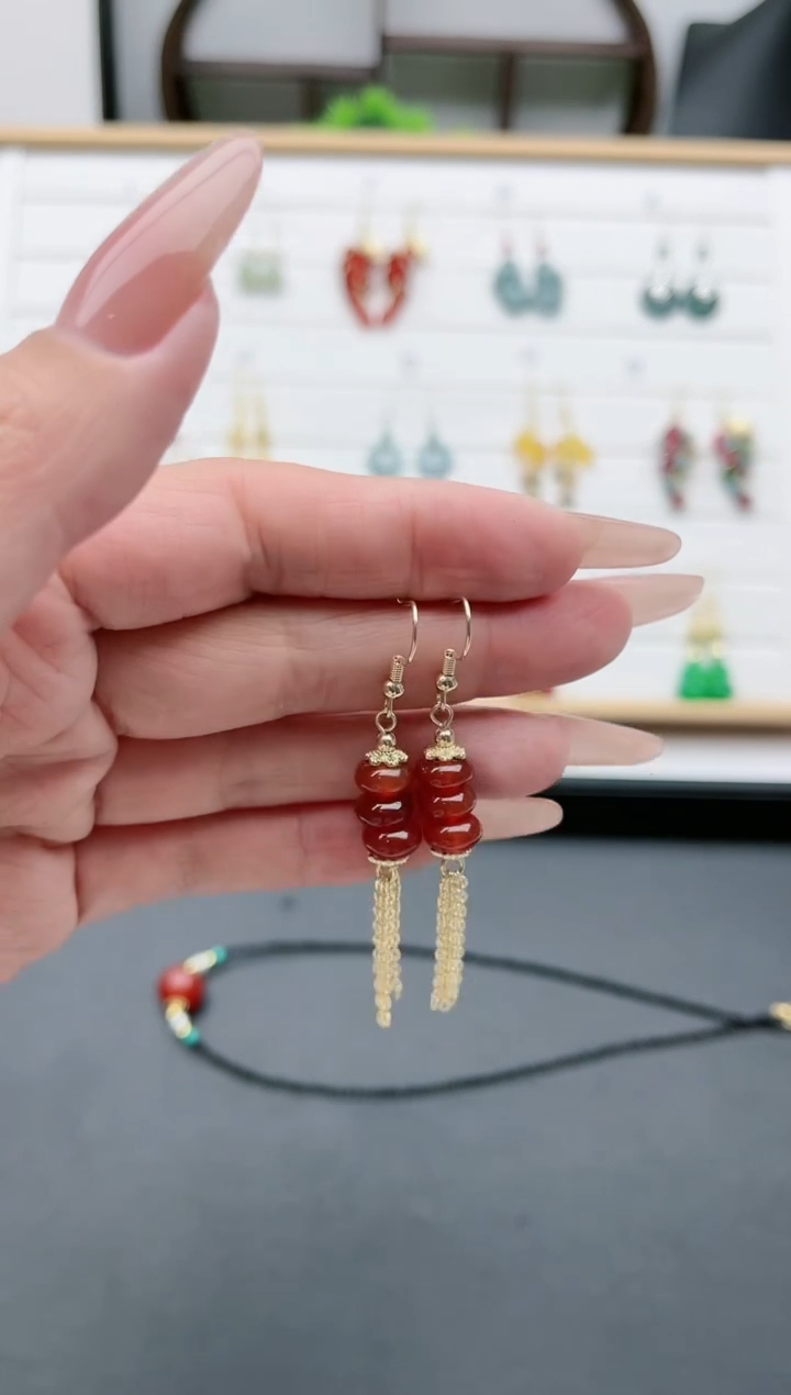 【闪购商品】南红玛瑙耳饰银S925镀金镶嵌983