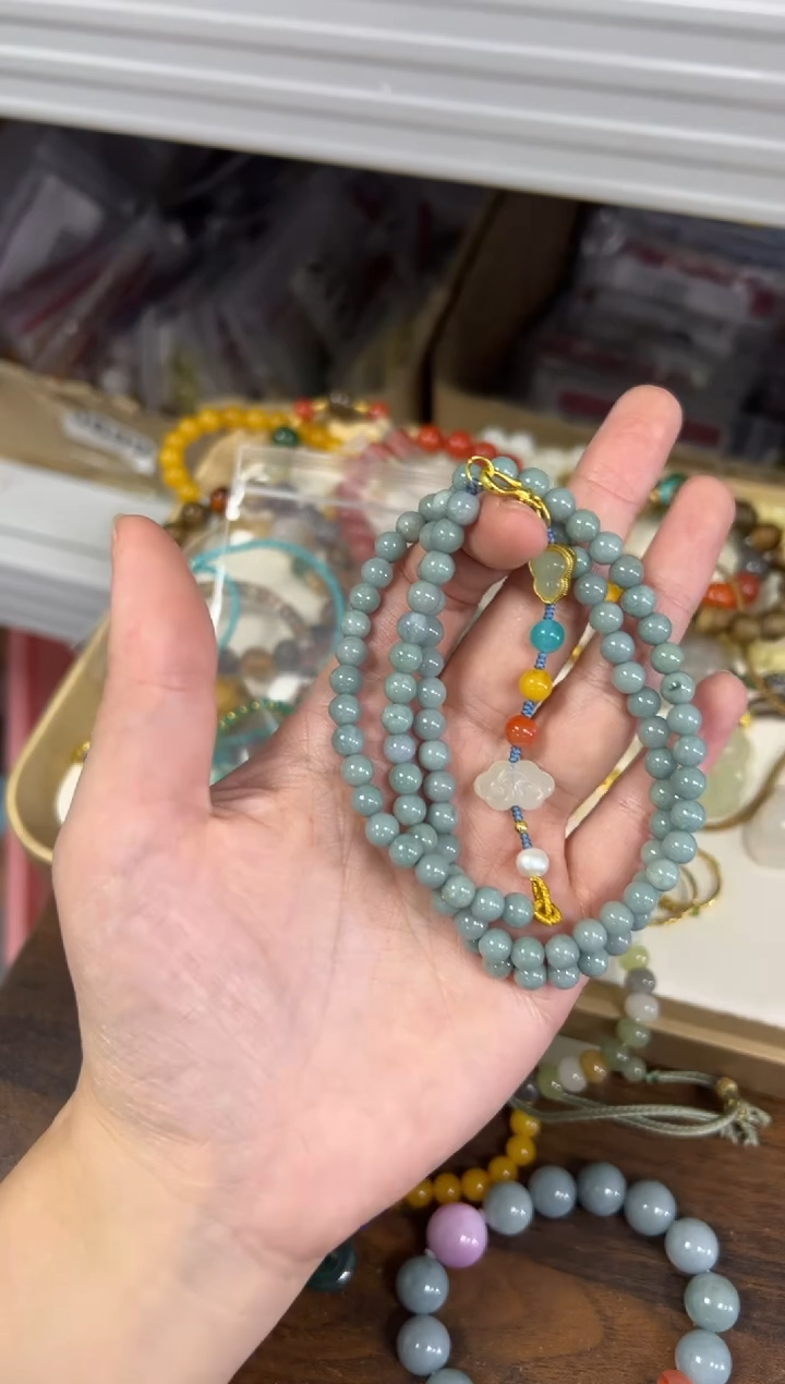 未镶嵌手链翡翠天然翡翠和田蝴蝶设计款项链[68]