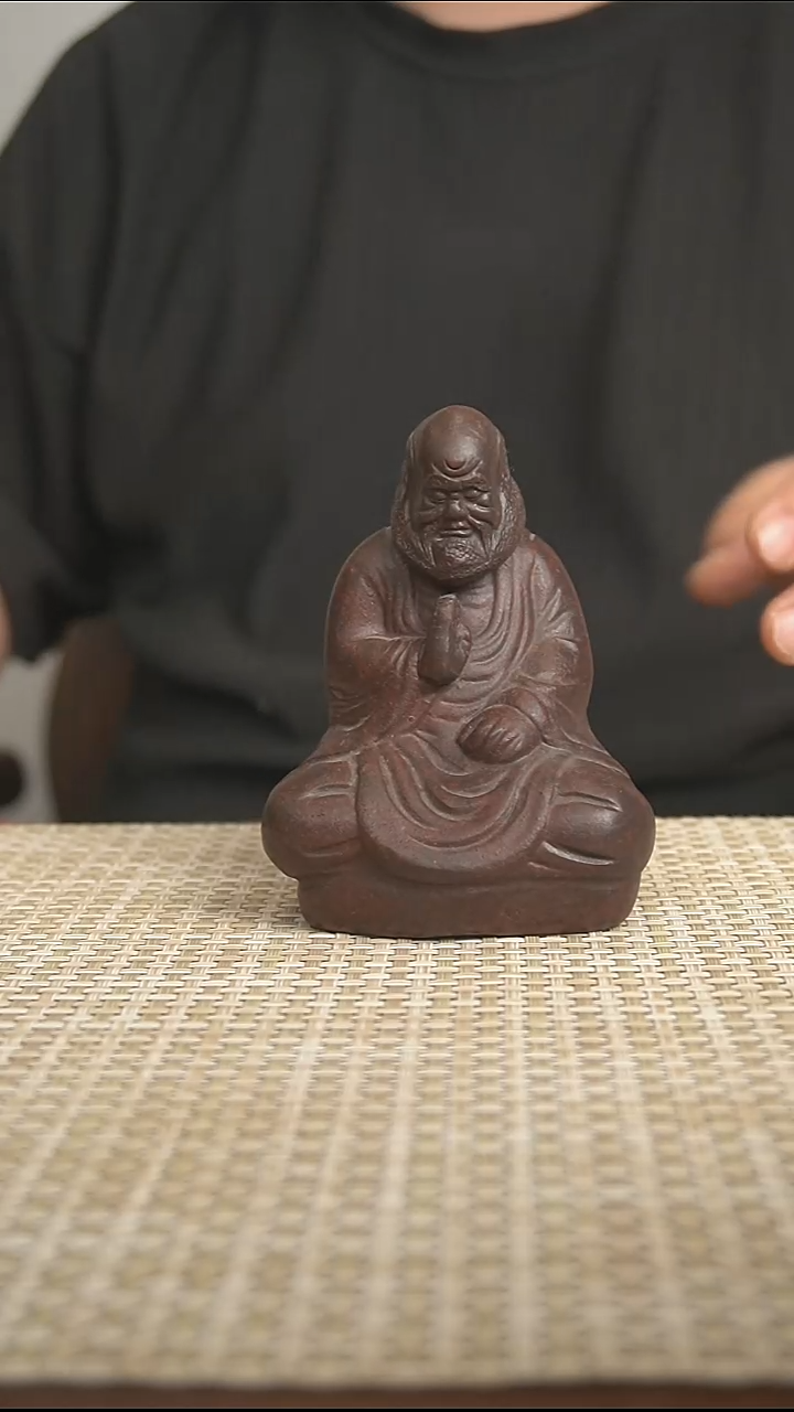 紫砂茶宠宜兴紫砂紫泥达摩茶宠