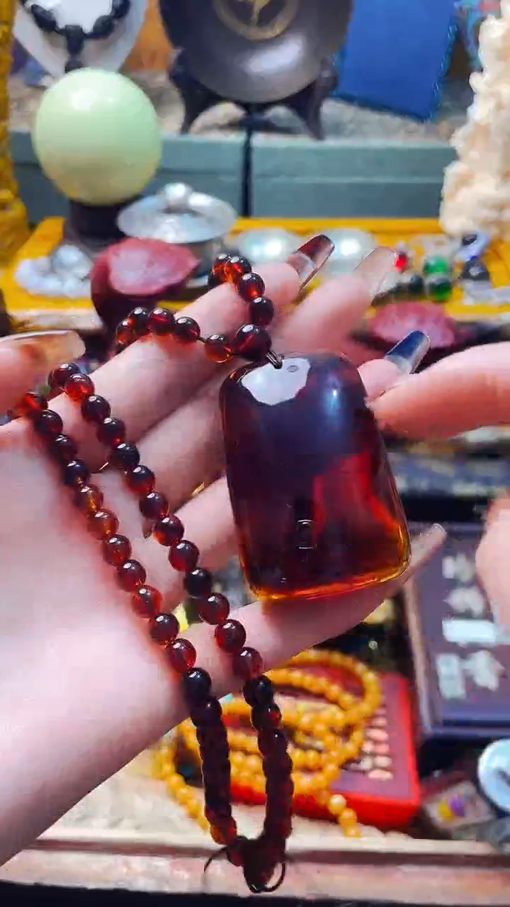 血珀颈饰未镶嵌主播推荐主播推荐