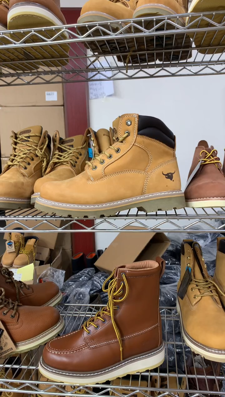 牛皮43码，牛头1，皮鞋码，工装靴，默认微瑕 个别鞋面有胶印