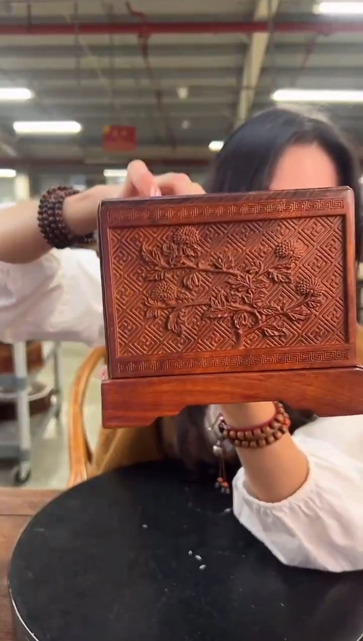 木DZ1816CM56花卉纹纸巾盒