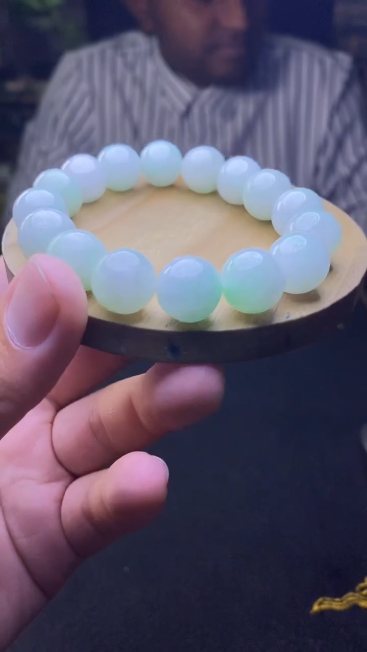 定制翡翠未镶嵌天然缅甸A货翡翠，多样性发货，拍一发一