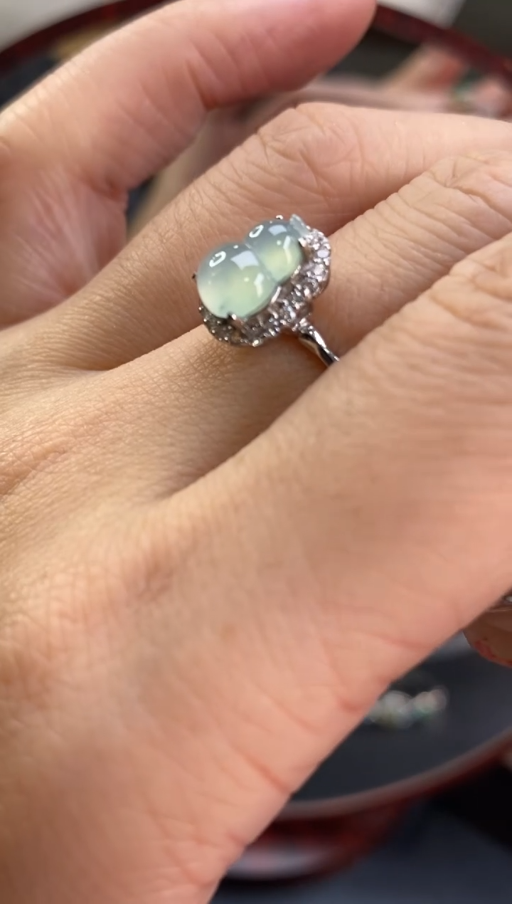 颈饰银S925镶嵌翡翠净货15860