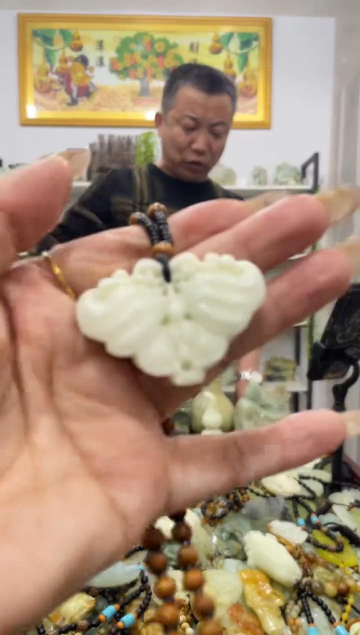 【闪购商品】岫玉吊坠未镶嵌           