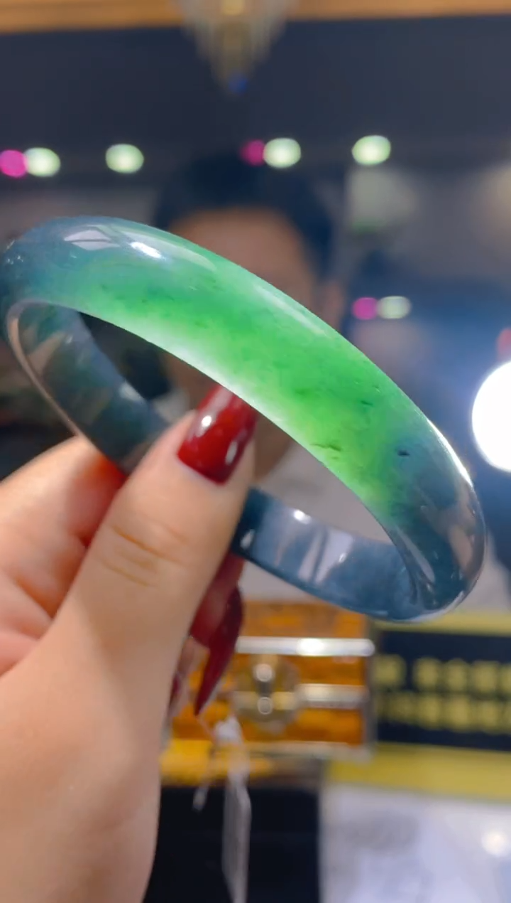 【闪购商品】翡翠吊坠(不含链)未镶嵌闪购链接YQ09999999