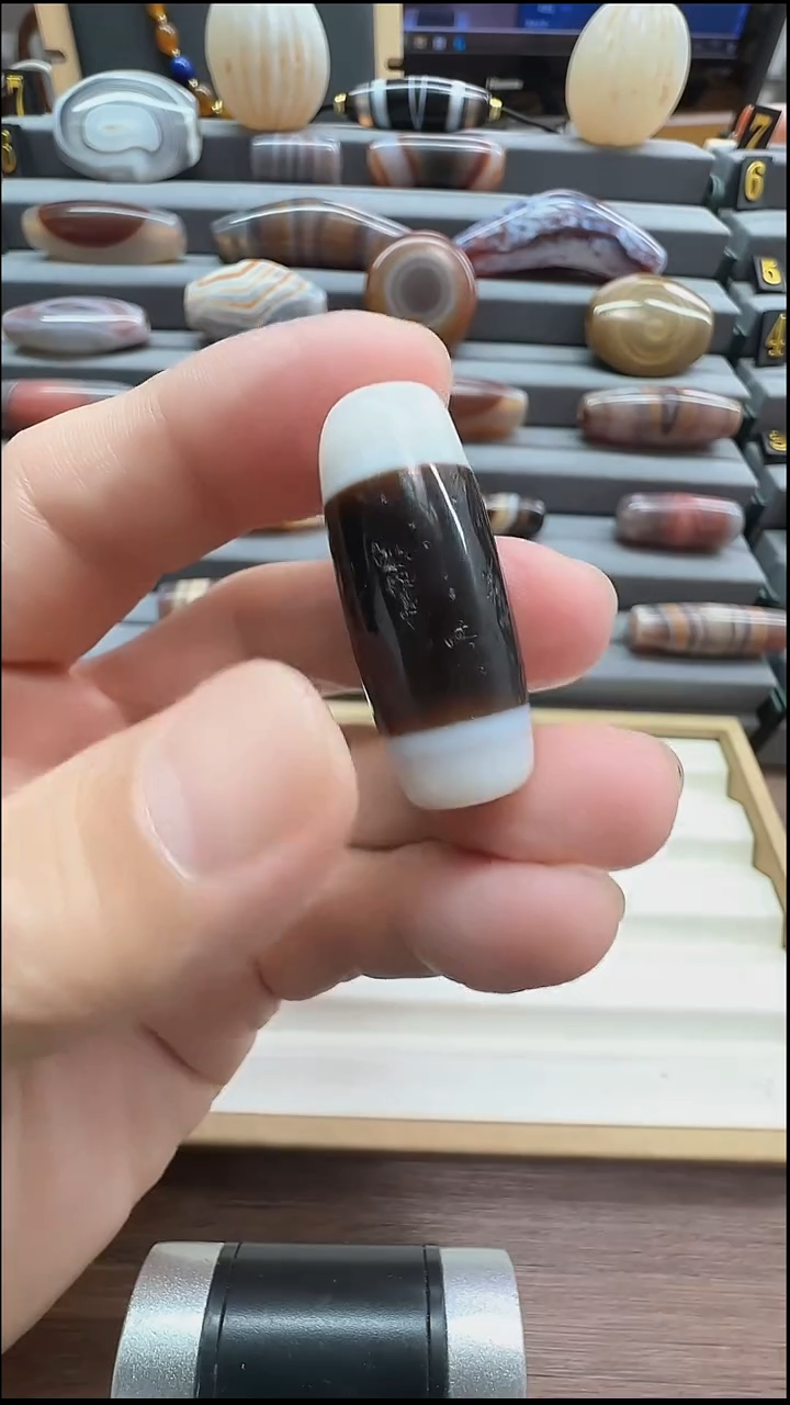 未镶嵌颈饰玛瑙/玉髓玛瑙38*15