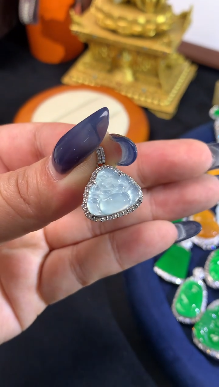 【闪购商品】翡翠挂件未镶嵌年货佛公