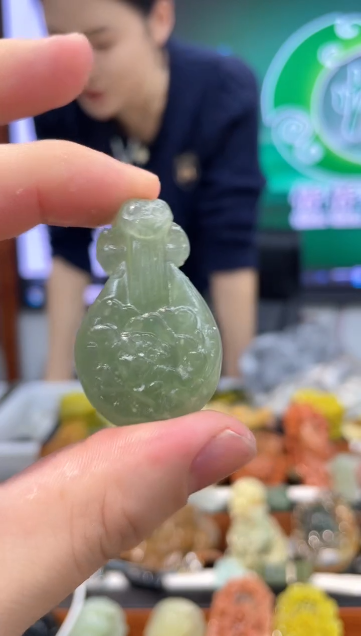 【闪购商品】岫玉吊坠未镶嵌·