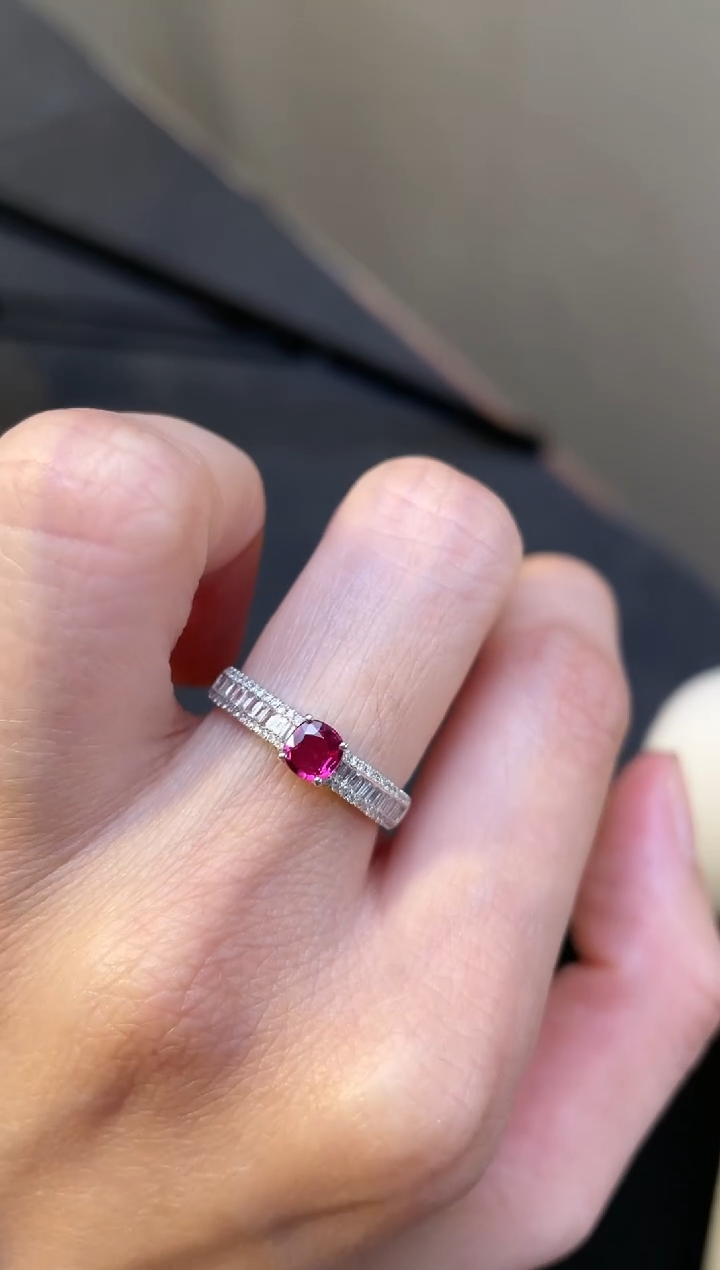 【闪购商品】红宝石戒指18K金镶嵌主石：0.36ct