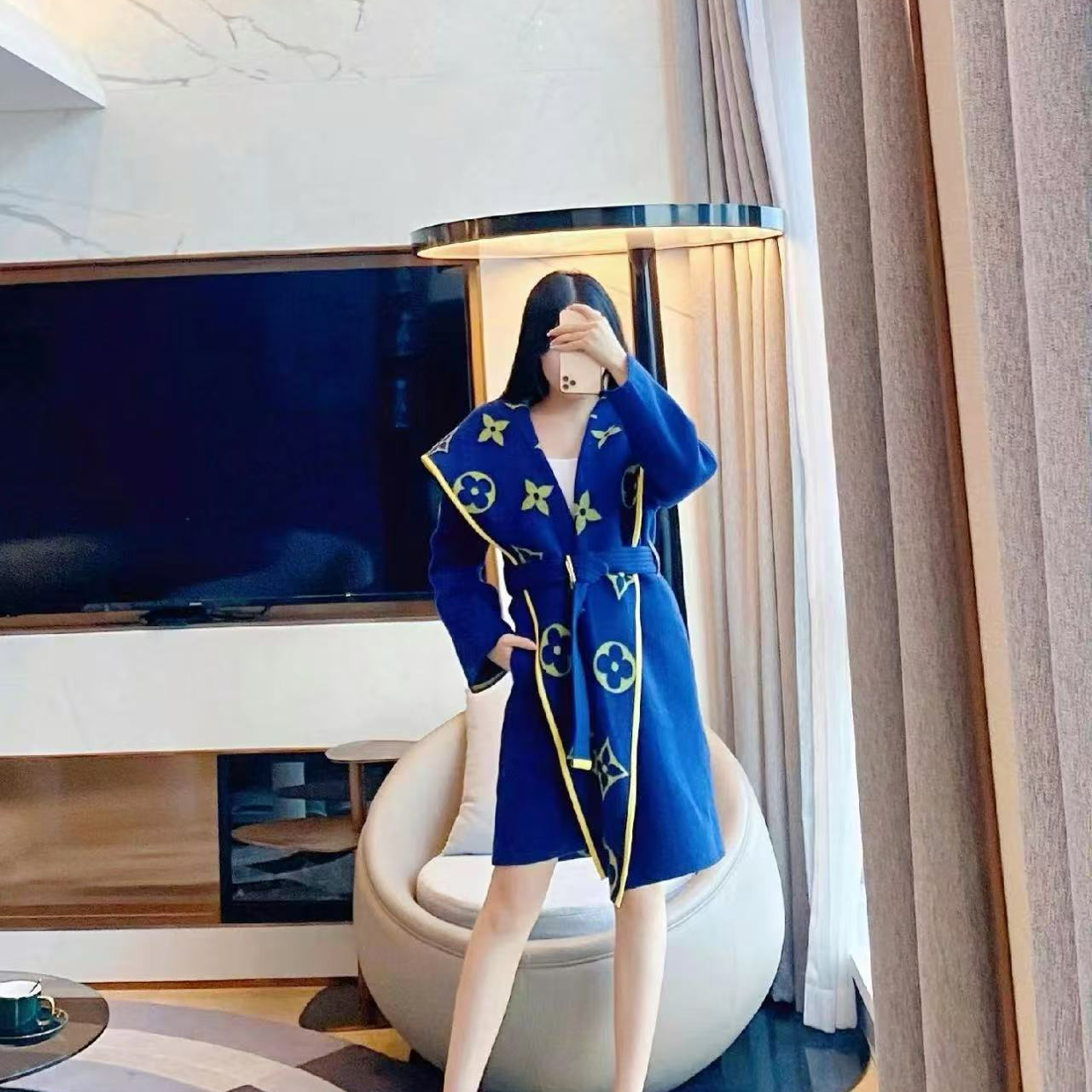 95新 LouisVuitton/路易威登  安洁利严选大衣/YK0118558